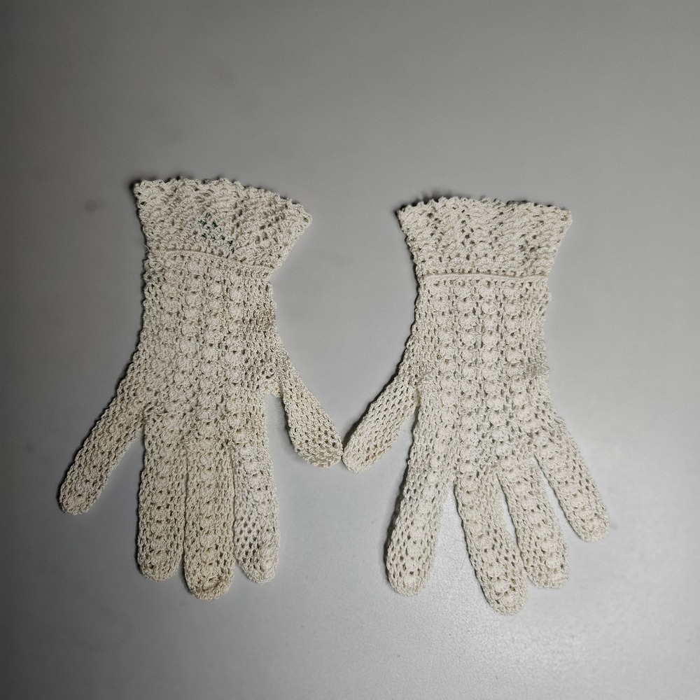 Vintage Handmade in France Crochet Cotton Gloves Cream Off White Size M
